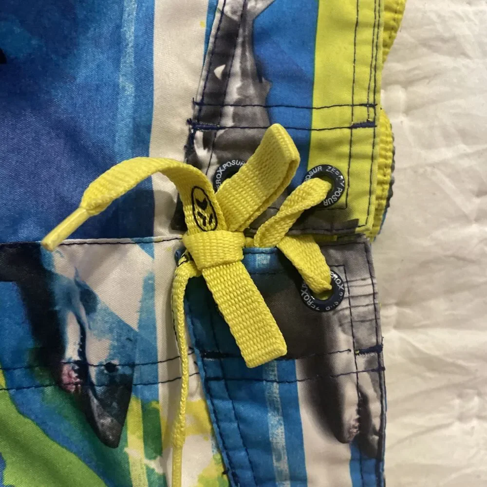 ZeroXposur Boys Swimsuit ‎ L 14/16 Trunks Shorts Blue Yellow Shark Swim